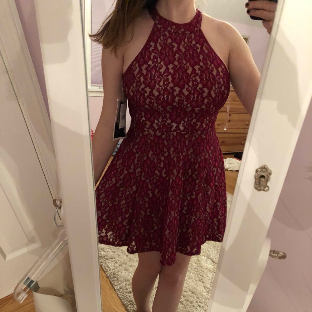 Elegant Burgundy Lace Halter Dress